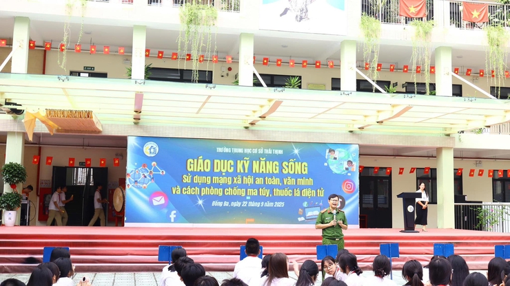 Chương trình tuyên truyền giáo dục pháp luật cho học sinh- Ảnh 3.