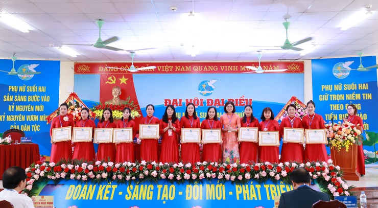  Đại hội đại biểu Phụ nữ xã Suối Hai lần thứ I, nhiệm kỳ 2025 – 2030: chuyển đổi số; bảo vệ môi trường; xây dựng tổ chức Hội vững mạnh.- Ảnh 8.