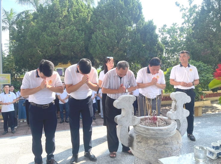 TRƯỜNG ĐÀO TẠO CÁN BỘ LÊ HỒNG PHONG TỔ CHỨC ĐI THỰC TẾ TẠI XÃ ỨNG HOÀ.- Ảnh 3.