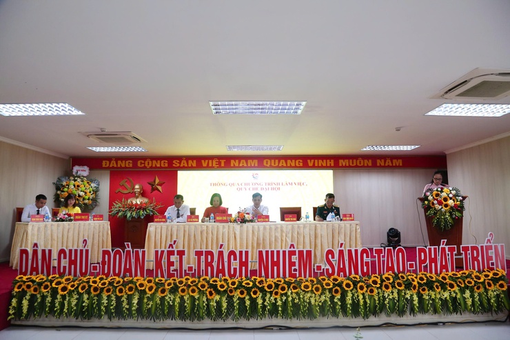 Ngày làm việc thứ nhất Đại hội đại biểu MTTQ Việt Nam phường Dương Nội lần thứ Nhất, nhiệm kỳ 2025-2030- Ảnh 2.