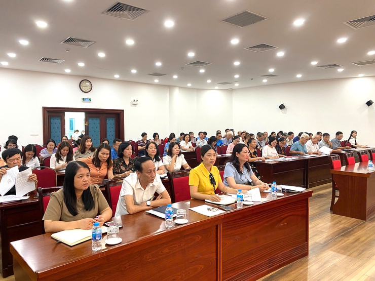 Phường Cầu Giấy triển khai kế hoạch tổ chức Tết Trung thu cho trẻ em; kế hoạch thu thập, cập nhật, xây dựng CSDL về người lao động năm 2025; công tác phổ cập giáo dục - xóa mù chữ 06 tháng cuối năm trên địa bàn phường- Ảnh 2.