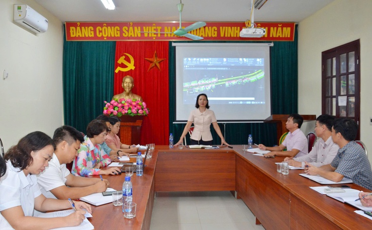 Đoàn giám sát HĐND phường Tùng Thiện kiểm tra tiến độ dự án cải tạo, nâng cấp tỉnh lộ 413 và tỉnh lộ 414.- Ảnh 2.