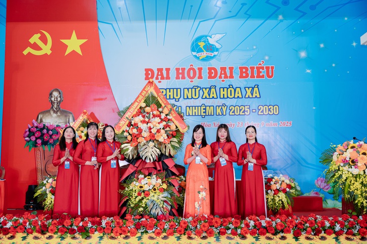 ĐẠI HỘI ĐẠI BIỂU PHỤ NỮ XÃ HÒA XÁ LẦN THỨ I, NHIỆM KỲ 2025 – 2030: KHÁT VỌNG VƯƠN LÊN TRONG KỶ NGUYÊN MỚI- Ảnh 2.