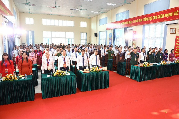 Sơn Đồng: 57 ông, bà được hiệp thương cử vào Ủy ban MTTQ xã nhiệm kỳ 2025 - 2030- Ảnh 1.
