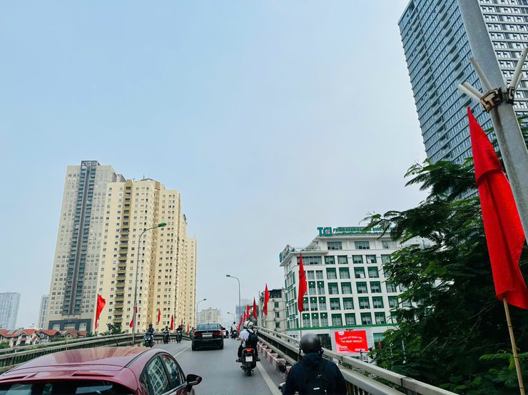 Hà Nội ngày 23/9: Ngày nắng, không mưa; siêu bão số 9 hoạt động trên Biển Đông- Ảnh 1.
