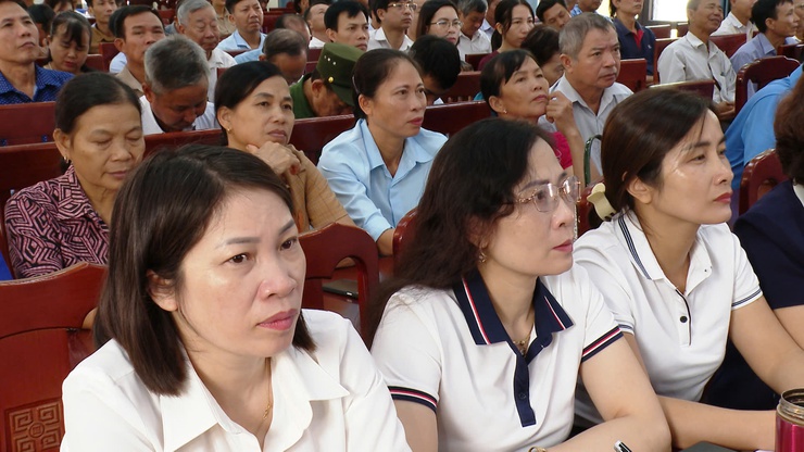 XÃ ỨNG HOÀ QUÁN TRIỆT NGHỊ QUYẾT ĐẠI HỘI ĐẢNG BỘ LẦN THỨ NHẤT VÀ CHỈ THỊ SỐ 50 CT/TƯ.- Ảnh 3.