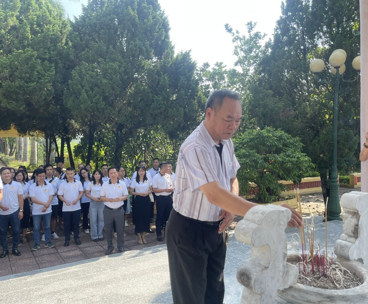 TRƯỜNG ĐÀO TẠO CÁN BỘ LÊ HỒNG PHONG TỔ CHỨC ĐI THỰC TẾ TẠI XÃ ỨNG HOÀ.- Ảnh 2.