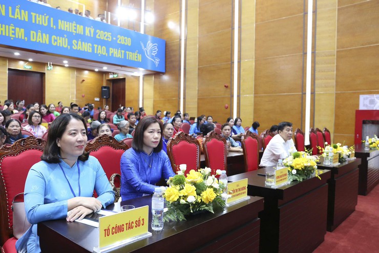 ĐẠI HỘI ĐẠI BIỂU HỘI LIÊN HIỆP PHỤ NỮ XÃ SÓC SƠN LẦN THỨ I, NHIỆM KỲ 2025-2030 - Ảnh 7.