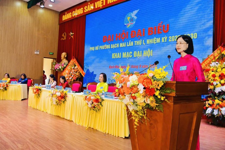 Đại hội đại biểu Hội Liên hiệp phụ nữ phường Bạch Mai lần thứ I, nhiệm kỳ 2025-2030
- Ảnh 2.