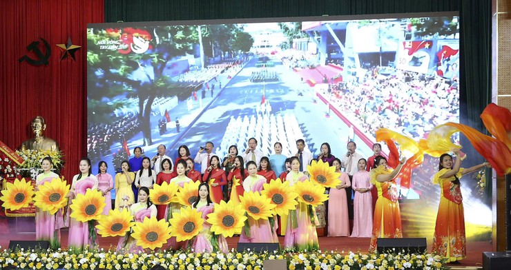 ĐẠI HỘI ĐẠI BIỂU HỘI LIÊN HIỆP PHỤ NỮ XÃ SÓC SƠN LẦN THỨ I, NHIỆM KỲ 2025-2030 - Ảnh 11.
