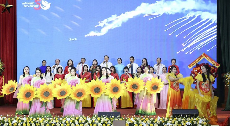 ĐẠI HỘI ĐẠI BIỂU HỘI LIÊN HIỆP PHỤ NỮ XÃ SÓC SƠN LẦN THỨ I, NHIỆM KỲ 2025-2030 - Ảnh 8.