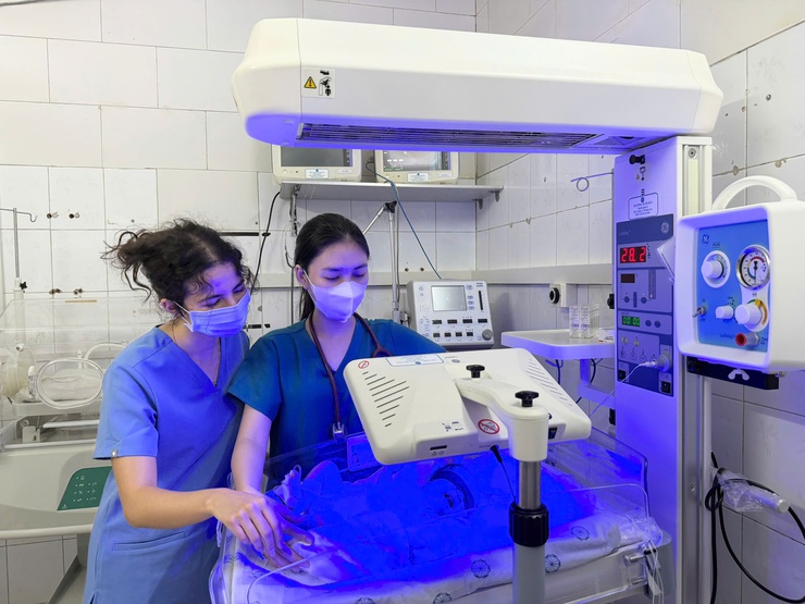 Bệnh viện Đa khoa Hà Đông điểm đến hấp dẫn của sinh viên y khoa quốc tế đến thực tập- Ảnh 1.
