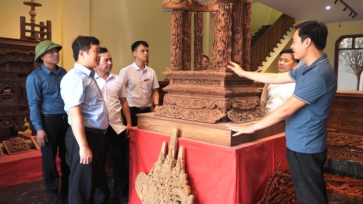 Thường trực Đảng ủy xã Dân Hòa thăm, làm việc với các mô hình nông dân tiêu biểu: Động lực phát triển kinh tế địa phương
- Ảnh 7.