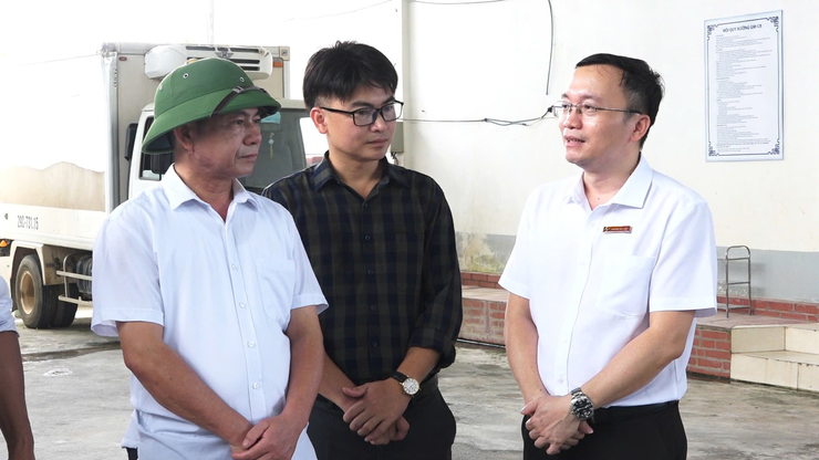 Thường trực Đảng ủy xã Dân Hòa thăm, làm việc với các mô hình nông dân tiêu biểu: Động lực phát triển kinh tế địa phương
- Ảnh 12.