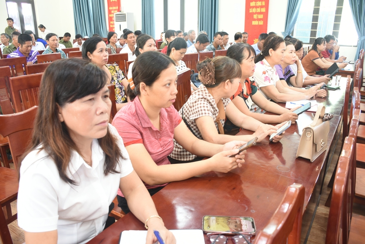 NÂNG CAO KỸ NĂNG SỐ CHO LỰC LƯỢNG NÒNG CỐT CHUYỂN ĐỔI SỐ XÃ ỨNG HOÀ.- Ảnh 3.