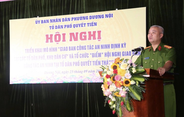 Công an phường Dương Nội triển khai mô hình giao ban công tác an ninh định kỳ tại các TDP, khu dân cư và tổ chức điểm giao ban tháng 9 tại TDP Quyết Tiến- Ảnh 5.