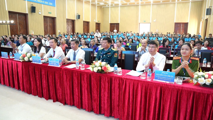 Đại hội đại biểu Phụ nữ xã Thanh Oai lần thứ I, nhiệm kỳ 2025 - 2030 - "Đoàn kết – Sáng tạo – Tự tin – Phát triển"- Ảnh 3.