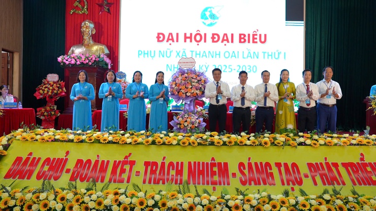 Đại hội đại biểu Phụ nữ xã Thanh Oai lần thứ I, nhiệm kỳ 2025 - 2030 - "Đoàn kết – Sáng tạo – Tự tin – Phát triển"- Ảnh 8.