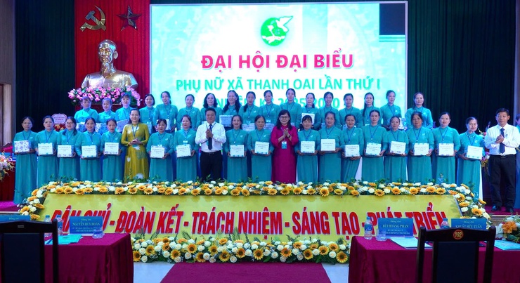 Đại hội đại biểu Phụ nữ xã Thanh Oai lần thứ I, nhiệm kỳ 2025 - 2030 - "Đoàn kết – Sáng tạo – Tự tin – Phát triển"- Ảnh 14.