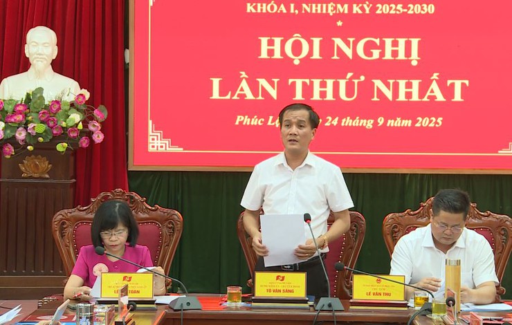 Hội nghị lần thứ Nhất Ban Chấp hành Đảng bộ xã khoá I, nhiệm kỳ 2025-2030- Ảnh 1.