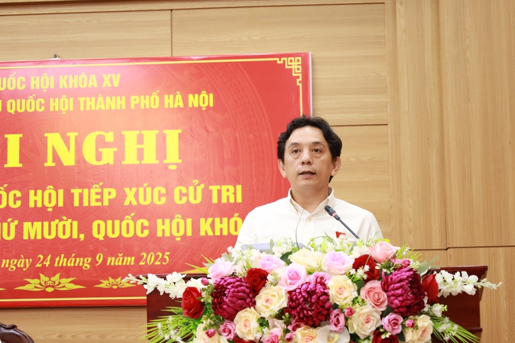 Đoàn đại biểu Quốc hội TP Hà Nội, đơn vị bầu cử số 7 tiếp xúc cử tri tại xã Suối Hai

- Ảnh 2.