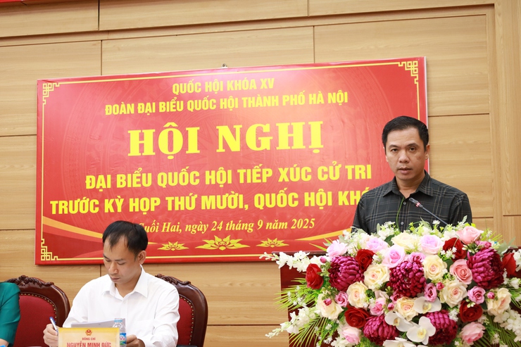 Đoàn đại biểu Quốc hội TP Hà Nội, đơn vị bầu cử số 7 tiếp xúc cử tri tại xã Suối Hai

- Ảnh 4.