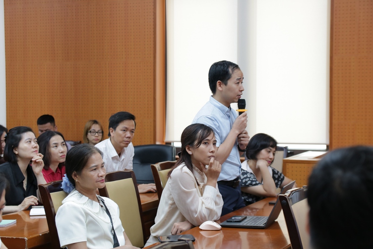Tăng cường thực hiện nghiêm túc các quy định của pháp luật trong sản xuất, kinh doanh mỹ phẩm - Ảnh 3.