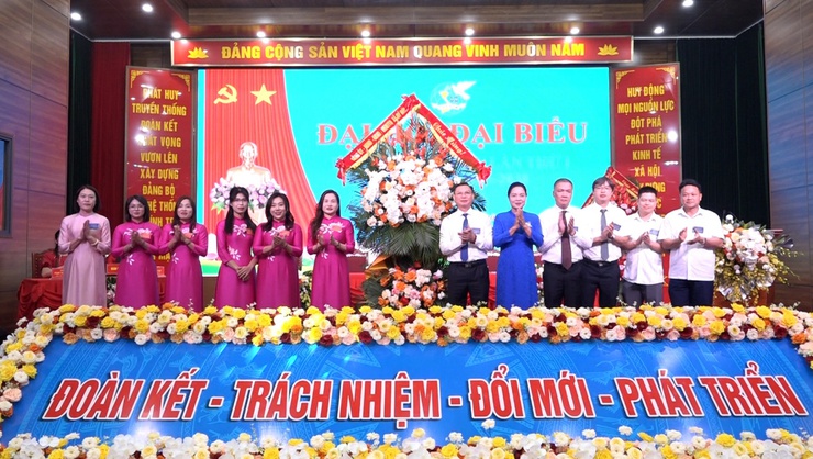 Hội Liên hiệp phụ nữ xã Mỹ Đức tổ chức thành công Đại hội đại biểu lần thứ I, nhiệm kỳ 2025-2030- Ảnh 7.