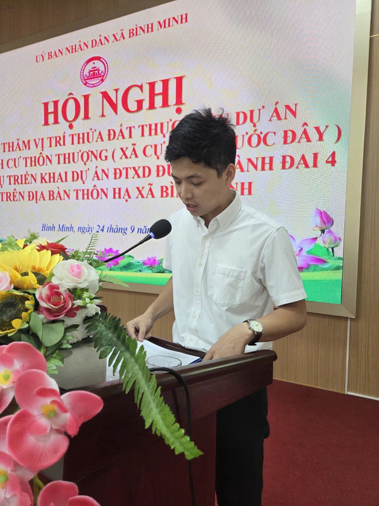 Người dân phấn khởi bốc thăm đất tái định cư dự án Vành đai 4.- Ảnh 2.
