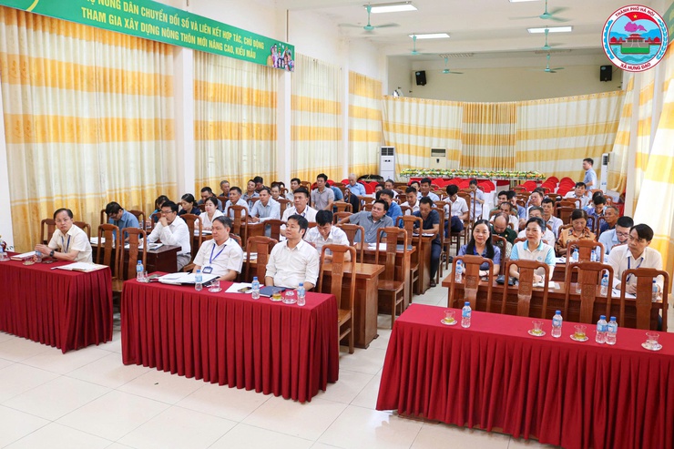 Hội nghị triển khai thực hiện chiến dịch làm giàu, làm sạch Cơ sở dữ liệu quốc gia về Đất đai tại xã Hưng Đạo- Ảnh 1.