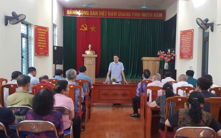 CHỦ TỊCH UBND XÃ NỘI BÀI HỒ VIỆT HÙNG LÀM VIỆC VỚI KHU DÂN CƯ SỐ 2 VÀ KHU DÂN CƯ SỐ 3- Ảnh 1.