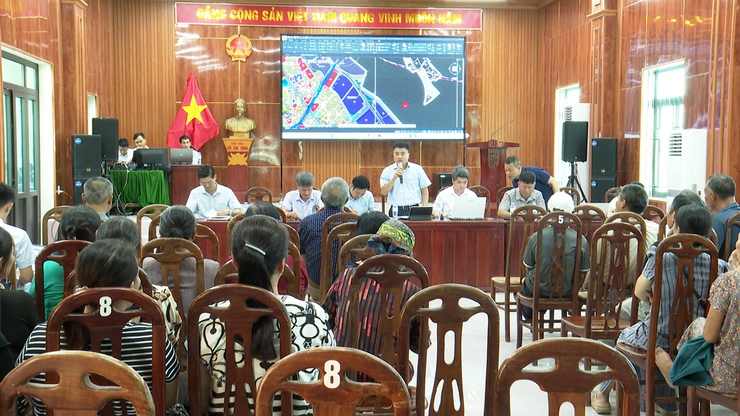 Hội nghị tháo gỡ vướng mắc, đẩy nhanh tiến độ thực hiện dự án Khu công nghiệp làng nghề Nam Tiến- Ảnh 6.