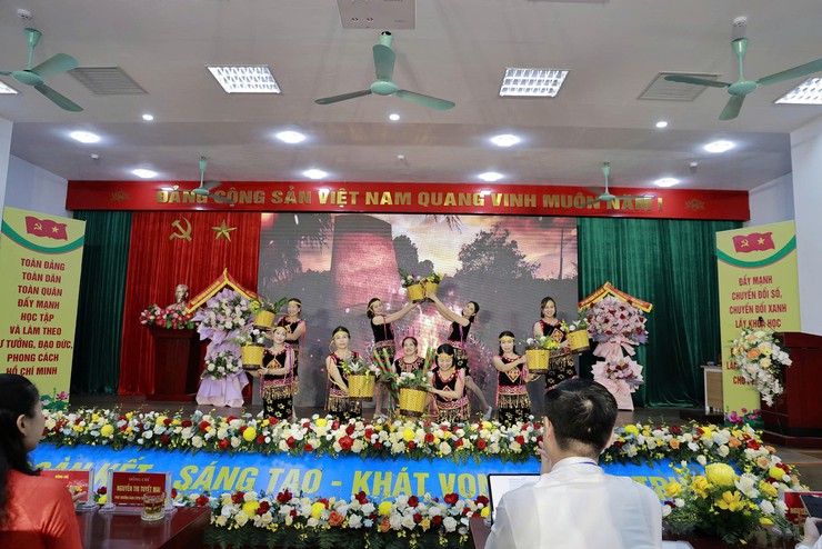ĐẠI HỘI ĐẠI BIỂU HỘI LHPN XÃ ĐA PHÚC LẦN THỨ I, NHIỆM KỲ 2025-2030 THÀNH CÔNG TỐT ĐẸP- Ảnh 17.