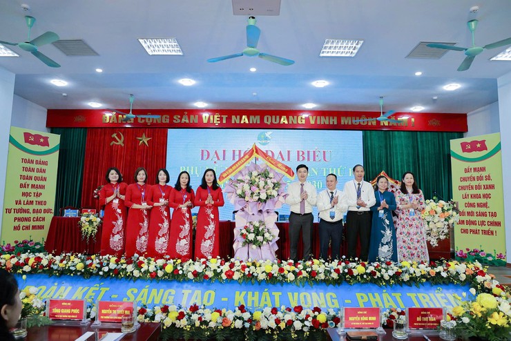ĐẠI HỘI ĐẠI BIỂU HỘI LHPN XÃ ĐA PHÚC LẦN THỨ I, NHIỆM KỲ 2025-2030 THÀNH CÔNG TỐT ĐẸP- Ảnh 9.