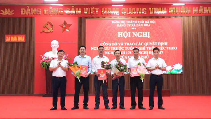 HỘI NGHỊ CÔNG BỐ VÀ TRAO QUYẾT ĐỊNH NGHỈ HƯU TRƯỚC TUỔI, NGHỈ THÔI VIỆC THEO NGHỊ ĐỊNH 178 VÀ NGHỊ ĐỊNH 67 CỦA CHÍNH PHỦ- Ảnh 1.