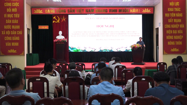 HỘI NGHỊ CÔNG BỐ VÀ TRAO QUYẾT ĐỊNH NGHỈ HƯU TRƯỚC TUỔI, NGHỈ THÔI VIỆC THEO NGHỊ ĐỊNH 178 VÀ NGHỊ ĐỊNH 67 CỦA CHÍNH PHỦ- Ảnh 8.