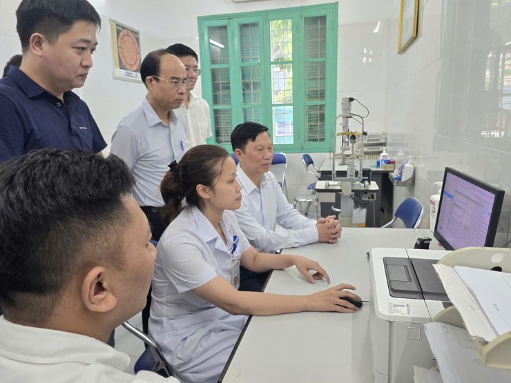 Bệnh viện Mắt Hà Nội thẩm định bệnh án điện tử góp phần nâng cao chất lượng quản lý, khám chữa bệnh- Ảnh 2.