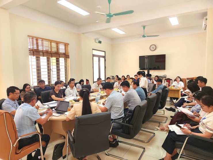 THƯỜNG TRỰC ĐẢNG ỦY XÃ LÀM VIỆC VỚI PHÒNG VĂN HÓA - XÃ HỘI VÀ TRUNG TÂM VH-TT&TT XÃ NỘI BÀI- Ảnh 17.