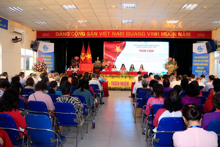 Hội Liên hiệp phụ nữ phường  quyết tâm xây dựng tổ chức Hội thực sự vững mạnh trong nhiệm kỳ mới

- Ảnh 3.