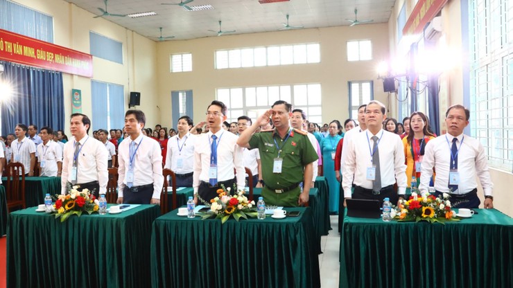 Phụ nữ Sơn Đồng phát huy truyền thống, đoàn kết, sáng tạo, xây dựng tổ chức hội vững mạnh- Ảnh 1.