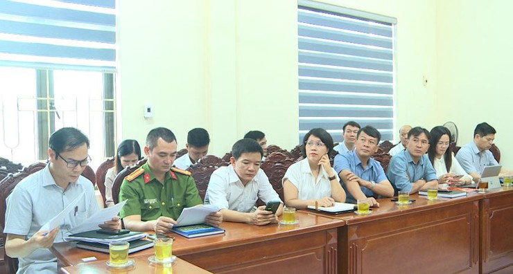 Đại biểu Quốc hội thành phố Hà Nội tiếp xúc cử tri trước Kỳ họp thứ Mười, Quốc hội khóa XV- Ảnh 2.
