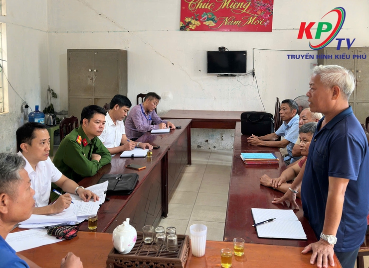 Xã Kiều Phú chính thức khởi động lại công tác kiểm tra, chấm điểm Cuộc thi “Giữ gìn đường làng, ngõ xóm, Thôn Sáng - xanh - sạch - đẹp và an toàn” năm 2025- Ảnh 13.