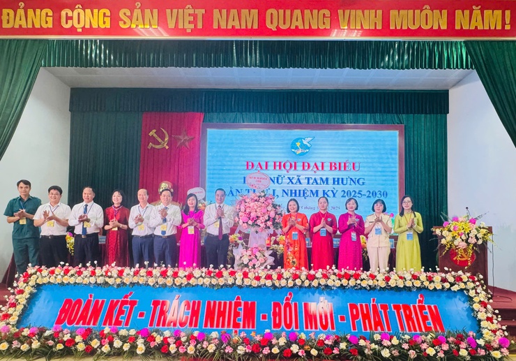 PHÁT HUY TRUYỀN THỐNG BẢN LĨNH, TRÍ TUỆ, KHÁT VỌNG VƯƠN LÊN TRONG KỶ NGUYÊN MỚI- Ảnh 1.