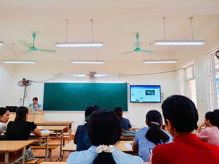 Tam Hưng tổ chức hội nghị tập huấn giáo vụ cấp THCS năm học 2025-2026: Đổi mới từ cơ sở, lan tỏa đến từng lớp học- Ảnh 6.