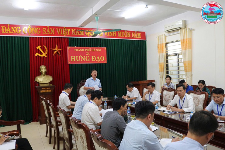 HỘI NGHỊ BAN CHẤP HÀNH ĐẢNG BỘ XÃ HƯNG ĐẠO THÁNG 9/2025- Ảnh 5.