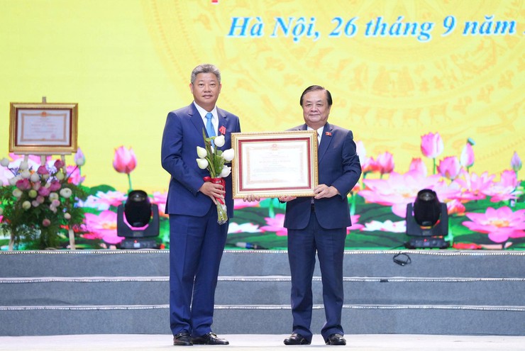 Hà Nội chính thức hoàn thành nhiệm vụ xây dựng Nông thôn mới và vinh dự đón nhận Huân chương Lao động hạng Nhất- Ảnh 6.