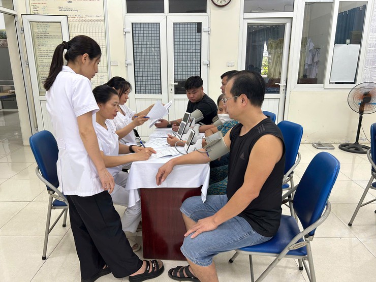 Điều tra hoạt động phòng, chống bệnh không lây nhiễm trên địa bàn xã năm 2025 - Ảnh 4.