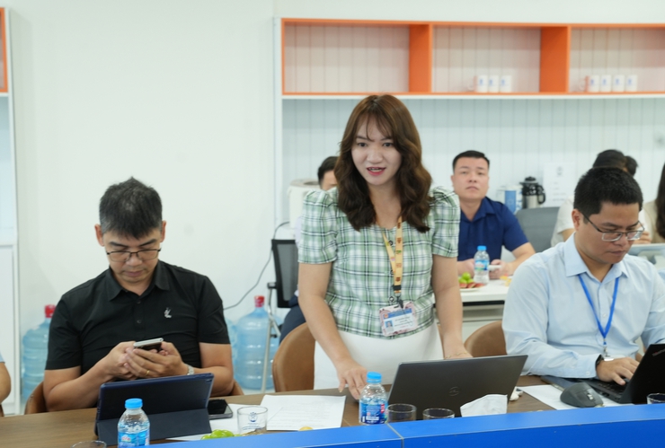 Hà Nội chia sẻ giải pháp số với Hưng Yên: Tăng tốc cải cách thủ tục hành chính- Ảnh 3.
