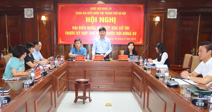 Đoàn đại biểu Quốc hội thành phố Hà Nội – Đơn vị bầu cử số 9 tiếp xúc cử tri trước Kỳ họp thứ 10, Quốc hội khóa XV.- Ảnh 1.