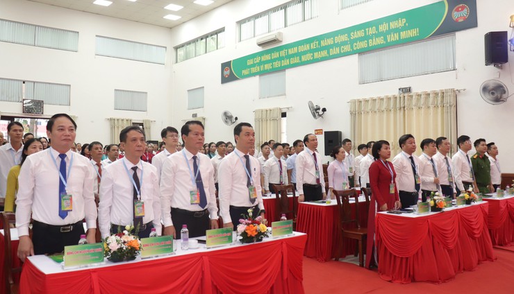 Nông dân xã Bát Tràng: Tiên phong, đi đầu trong các hoạt động, phong trào- Ảnh 1.